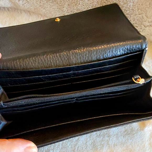 🌺 NEW Michael Kors Black Pebbled Leather Wallet - Picture 4 of 12